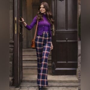 Gorgeous wide legged/ high waisted plaid pants 10 Limited Edition